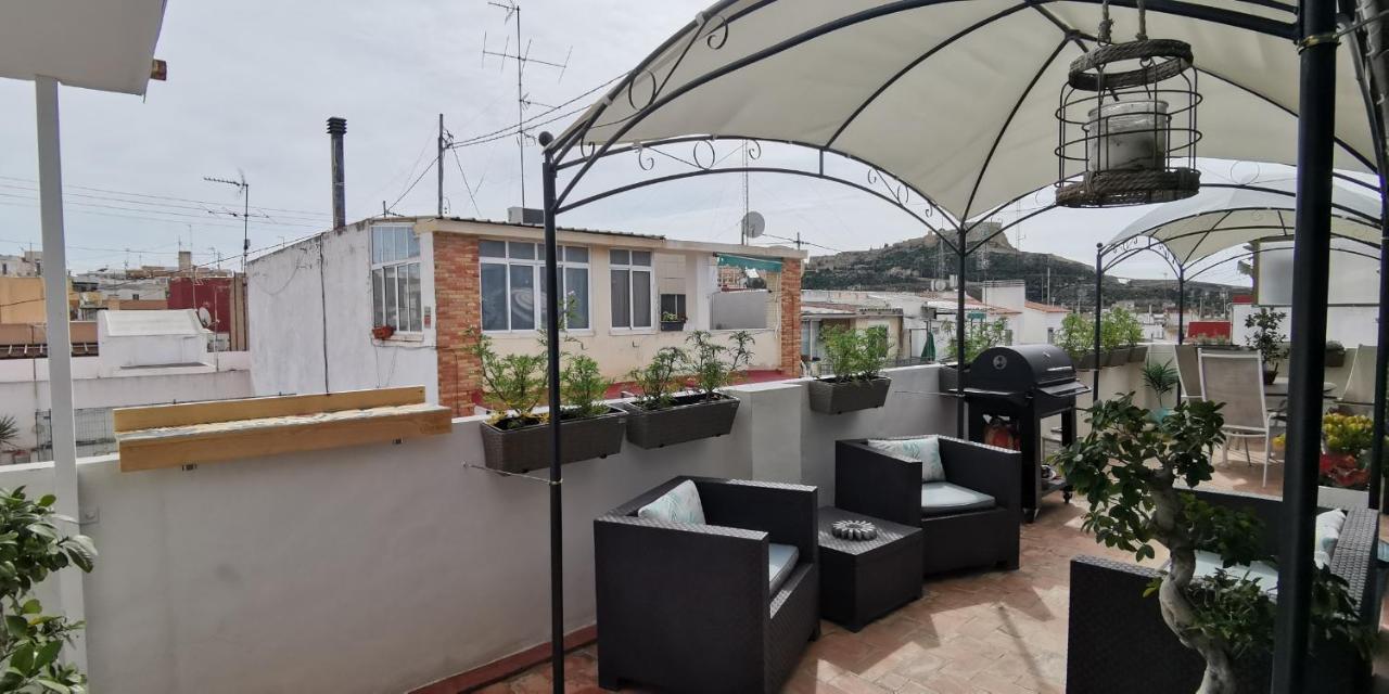Amazing Penthouse With Views To The Castle Apartman Alicante Kültér fotó